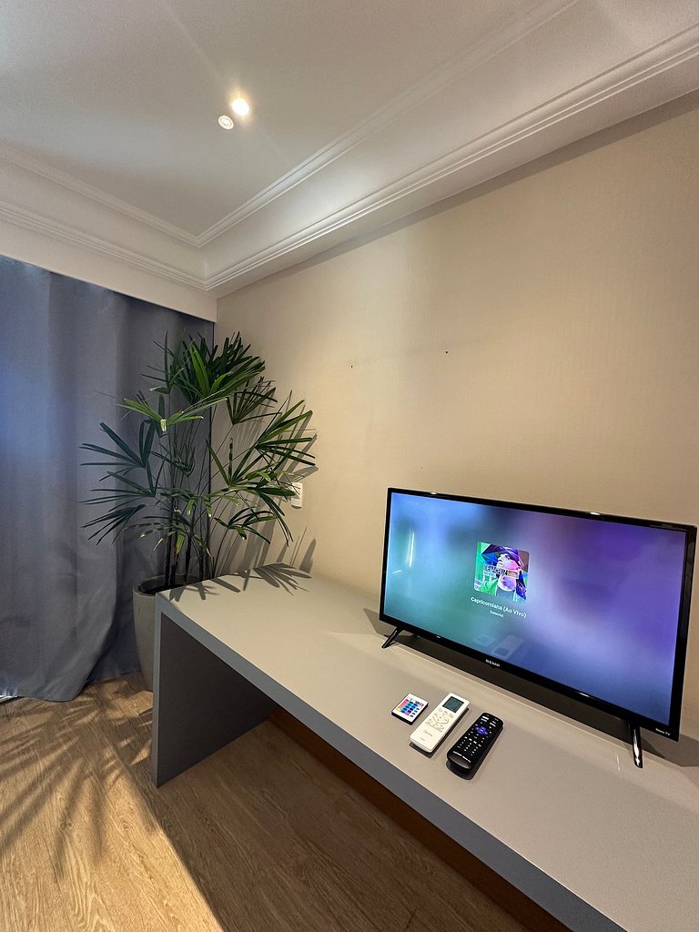 Suíte com Varanda e Vista Mar